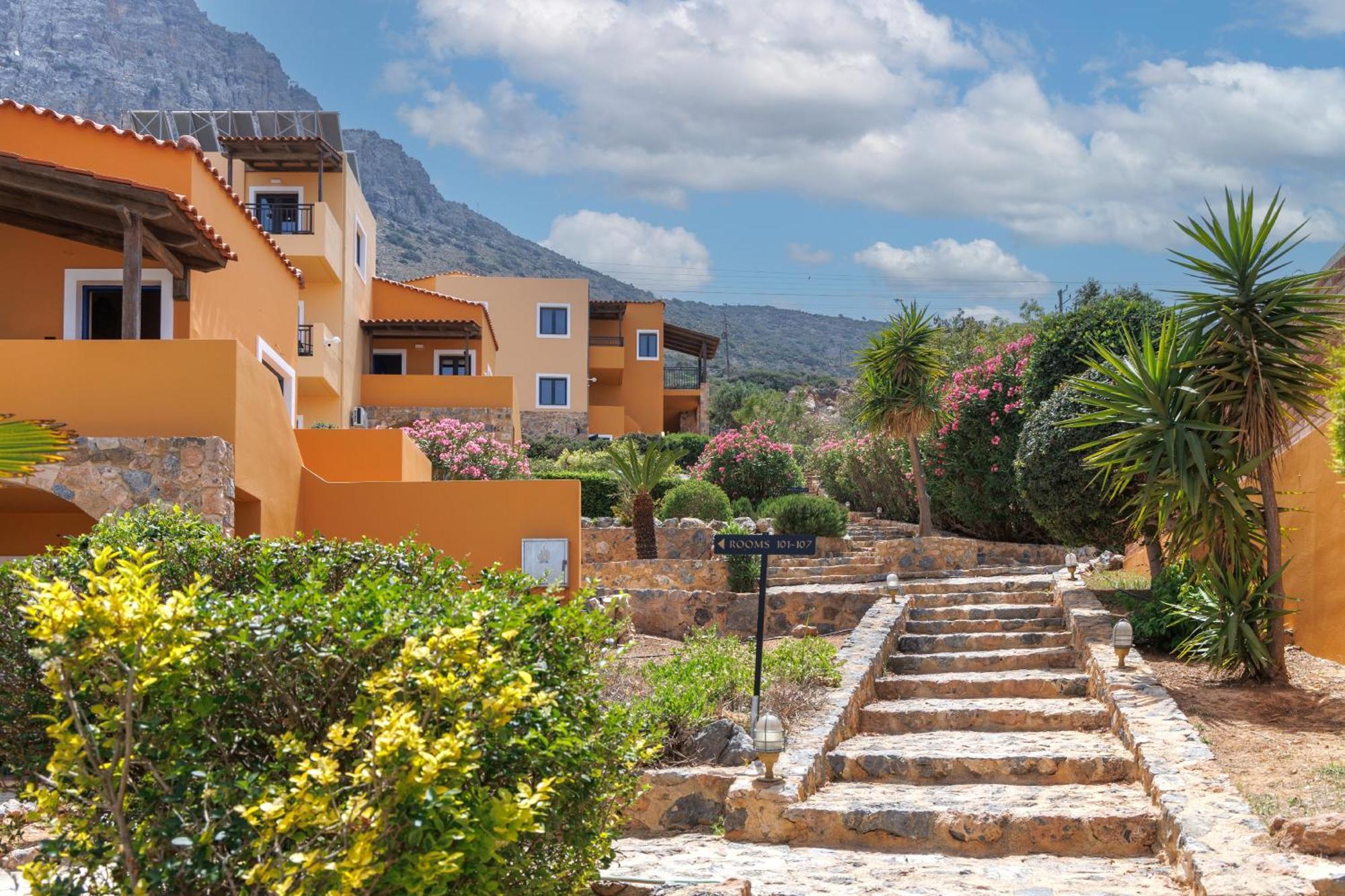 Driades Luxury Apartments Hersonissos  Exterior photo
