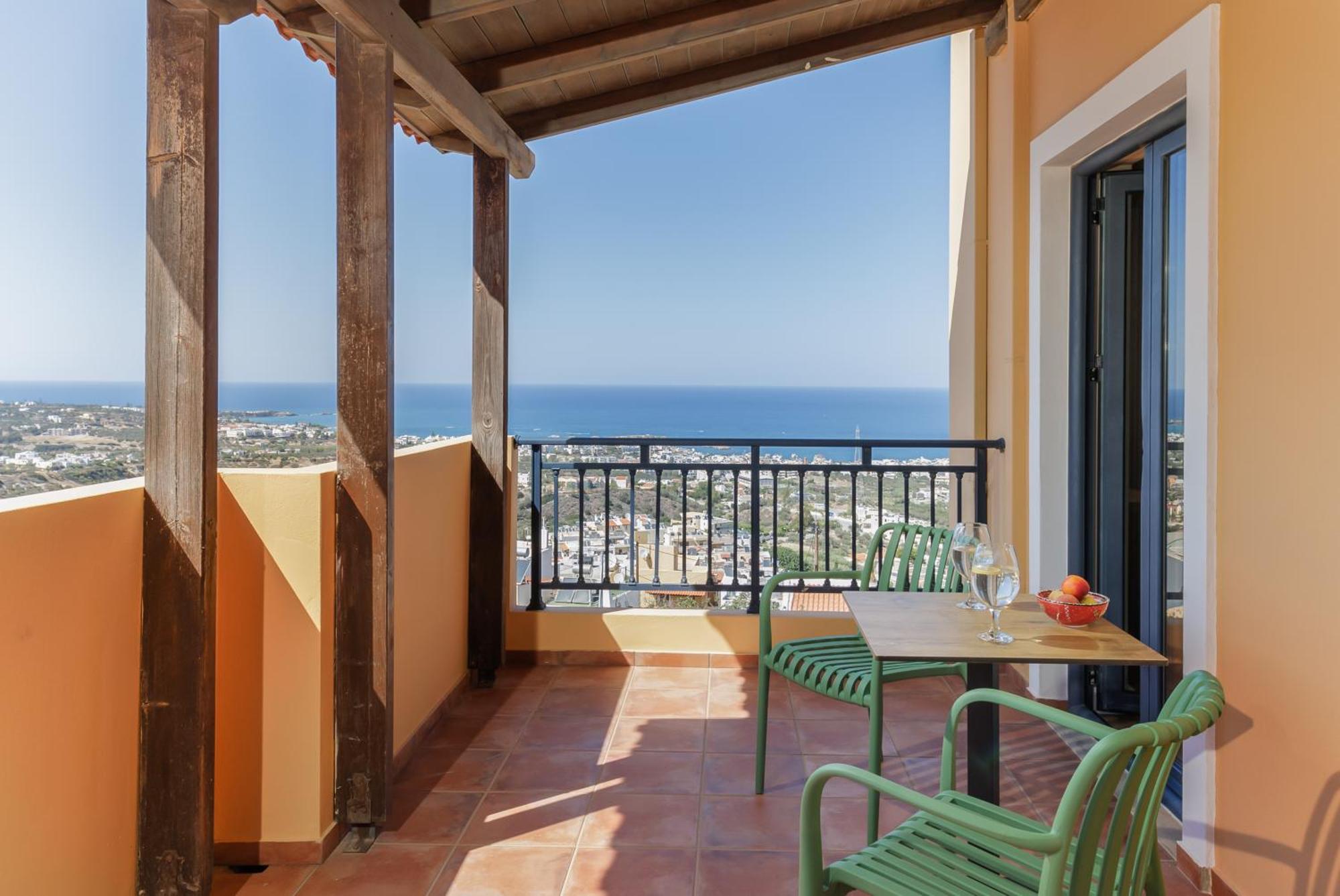 Driades Luxury Apartments Hersonissos  Exterior photo