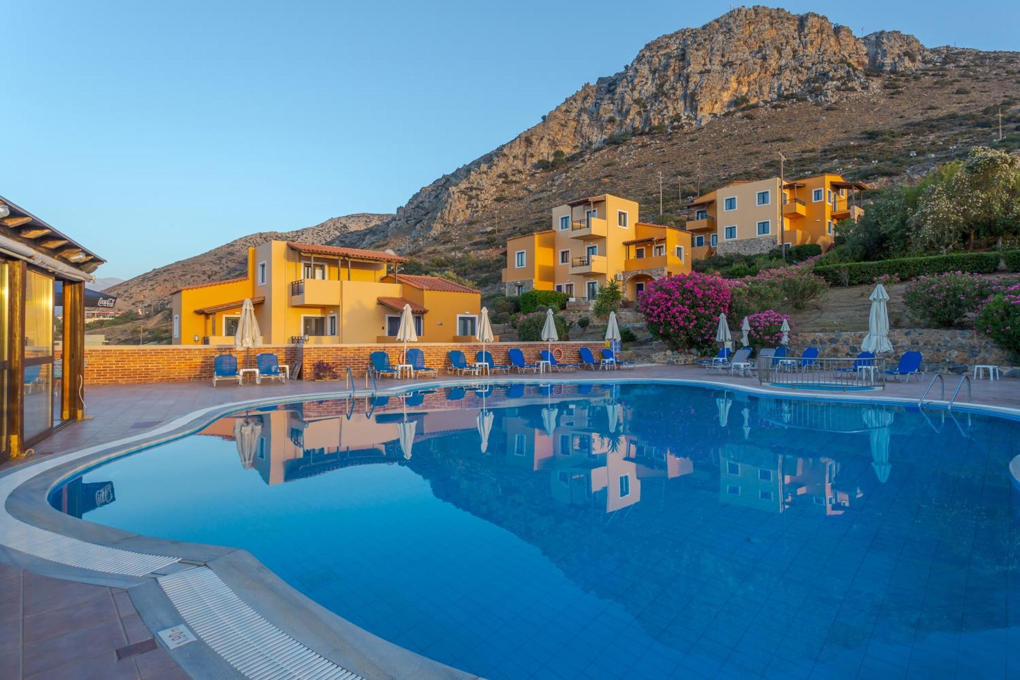 Driades Luxury Apartments Hersonissos  Exterior photo